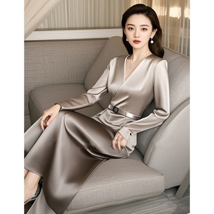 正式场合气质名媛女神范裙子轻奢长裙气场强大醋酸缎面灰色连衣裙