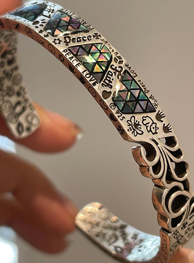 手镯男水花个性冷淡风高级感百搭夏季配饰女2024新款简约轻奢饰品