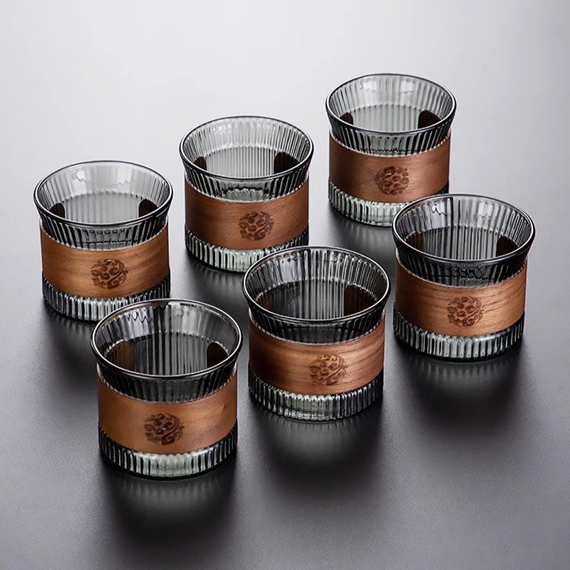 进口日式竖纹玻璃茶杯胡桃木环隔热咖啡杯主人杯单杯锤纹家用果汁