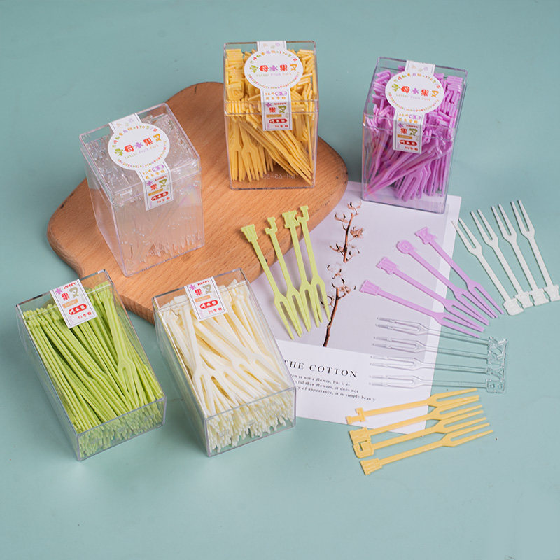 水果签子水果叉蛋糕甜品点心塑料一次性家用可爱英文字母两齿叉子