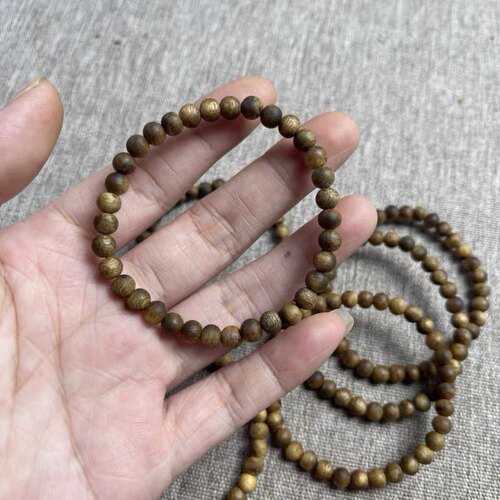 莺歌绿奇楠沉香树心油软油圆珠5mm小手串女款秀气手链天然舒缓