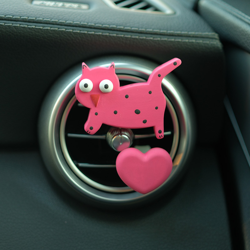 创意小猫咪车载香水装饰摆件