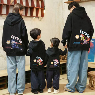 亲子装 一家三口四口疯狂动物城衣服秋冬加绒母子高端炸街连帽卫衣