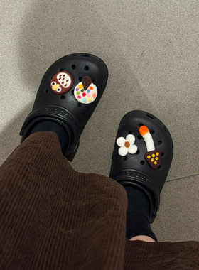 洞洞鞋配饰鞋花适配crocs小众毛毡可爱猫头鹰智必星卡通蘑菇鞋扣