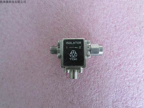 TDK进口 CU171A759  6.5-9GHz  SMA RF 射频微波同轴隔离器 质量包好，包能用  可提供详细测试图 请放心购买 频率范围：6.5-9GHz   插损:＜0.7dB， 隔离度.:＞20dB， SMA接头： 母公母