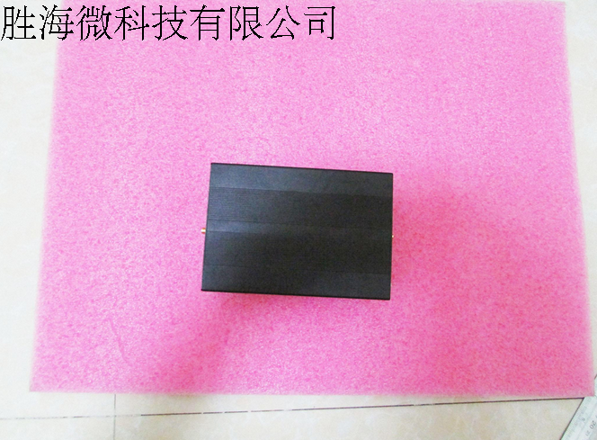 500MHz-18GHz 36dB 15dBm 微波超宽带放大器 宽带放大器 模块 特性 • 型号：  • 超宽带：500MHz - 18GHz                    • 增益：36dB typ  • 输出P1dB点：15dBm typ • 噪声系数：5.0 dB Typ • RF
