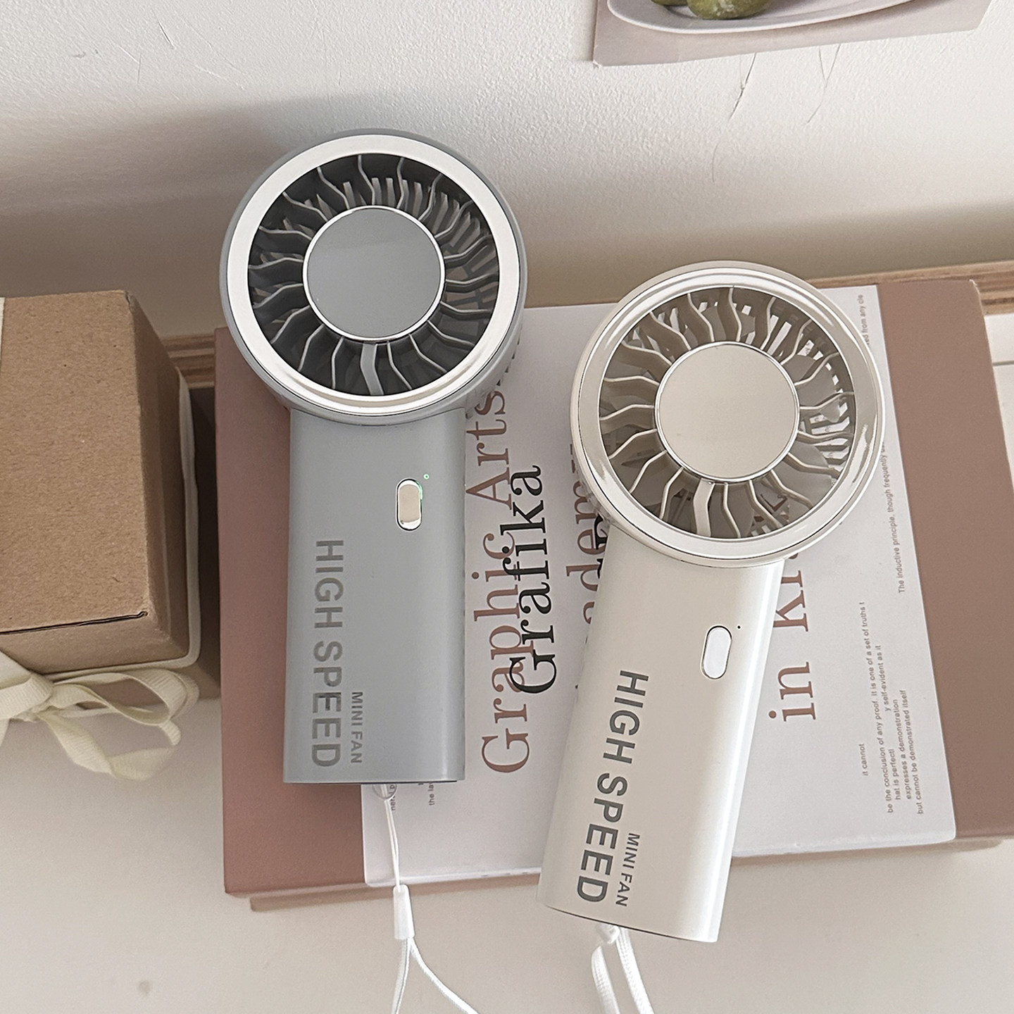 简约手持风扇户外便携大风力小风扇USB充电学生静音迷你电风扇