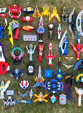 奥特变身器特利迦艾克斯赛罗欧布泽塔捷德战斗仪刀枪剑头镖武器