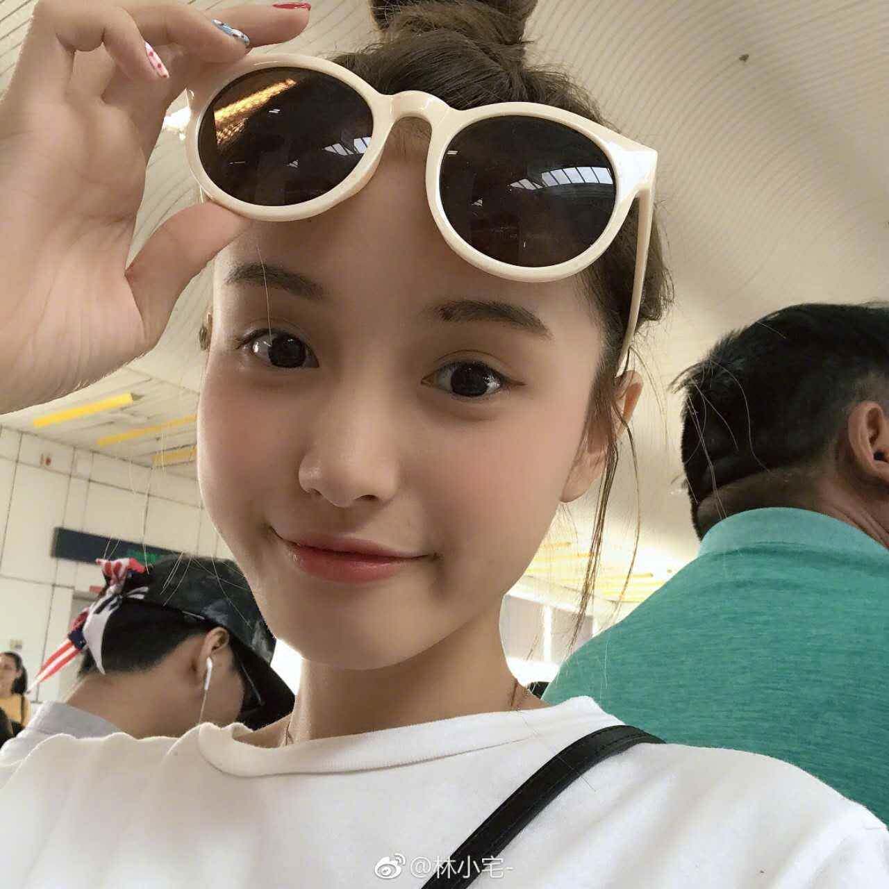 2026新款糖果色墨镜女韩版时尚小圆框复古太阳镜潮男可爱网红眼镜