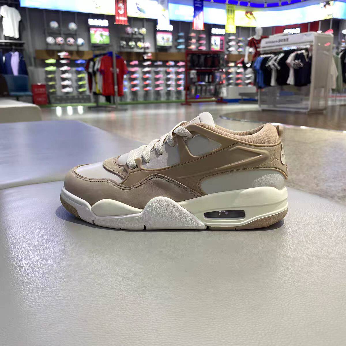 Nike耐克秋季女鞋AIR JORDAN 4RM AJ4休闲篮球鞋FQ7940-202