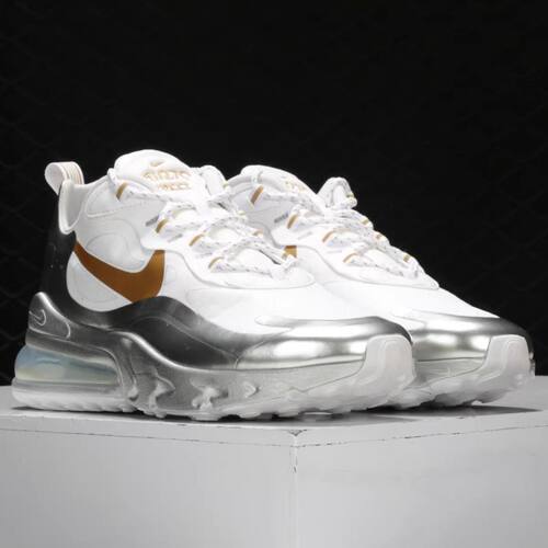 Nike/耐克AIR MAX 270 REACT 男女气垫减震休闲运动鞋CQ4597-110