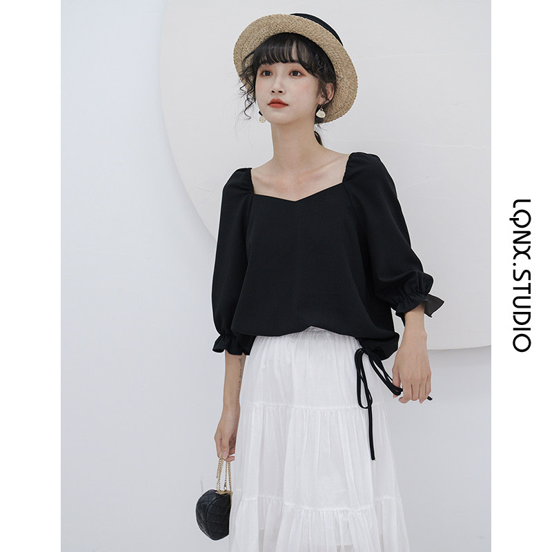 2024 NEW SUMMER FRENCH HEPBURN WIND EXPOSED COLLARBONE TOP SHORT SLEEVES FOREIGN STYLE SQUARE NECK LOOSE DESIGN SHIRT WOMEN