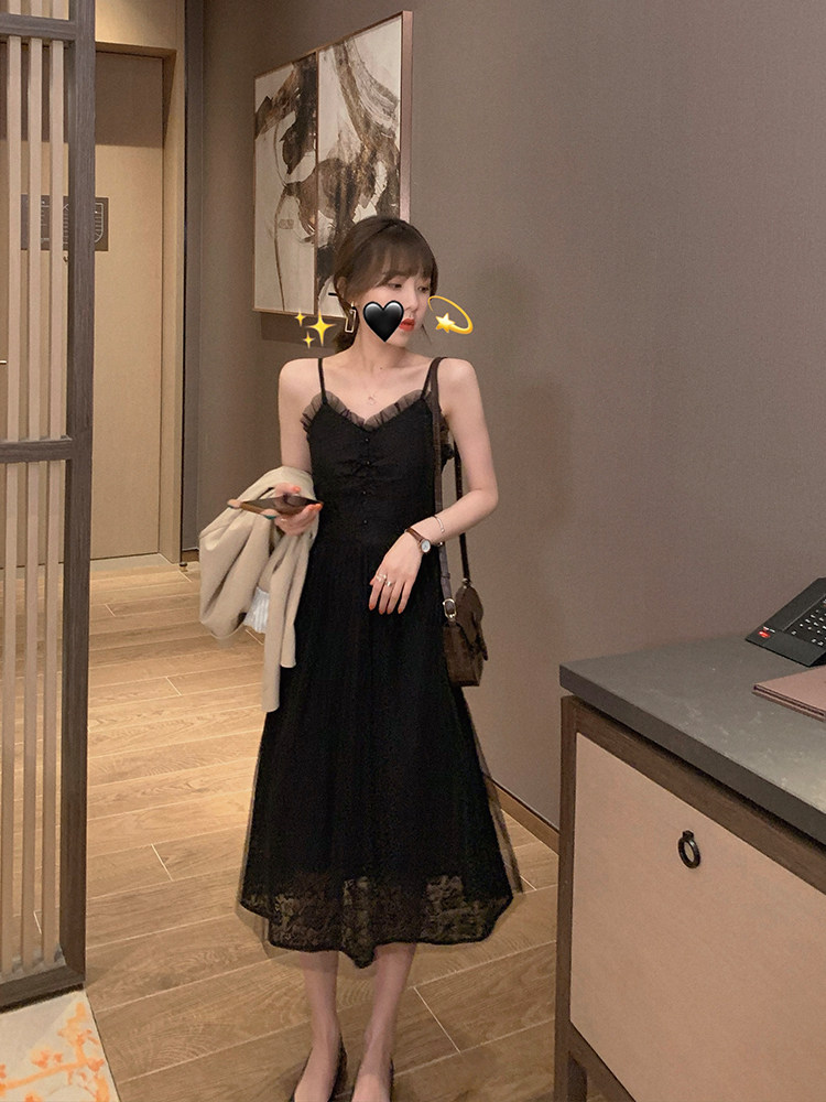 2024 NEW SPRING V-NECK SUSPENDER LITTLE BLACK DRESS WOMENS WAIST TO SHOW THIN TEMPERAMENT AGE-REDUCING DRESSES TRENDY