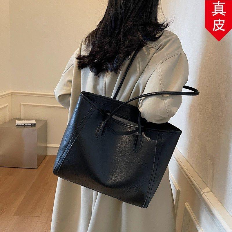 通勤包新款2026百搭真皮女单肩休闲包大包上班上班通勤托特夏季包