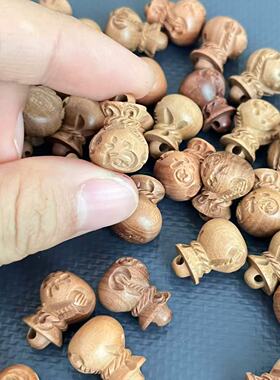 桃木雕刻小挂件手机链包挂编别针复古简约宝宝儿童素款桃篮福袋