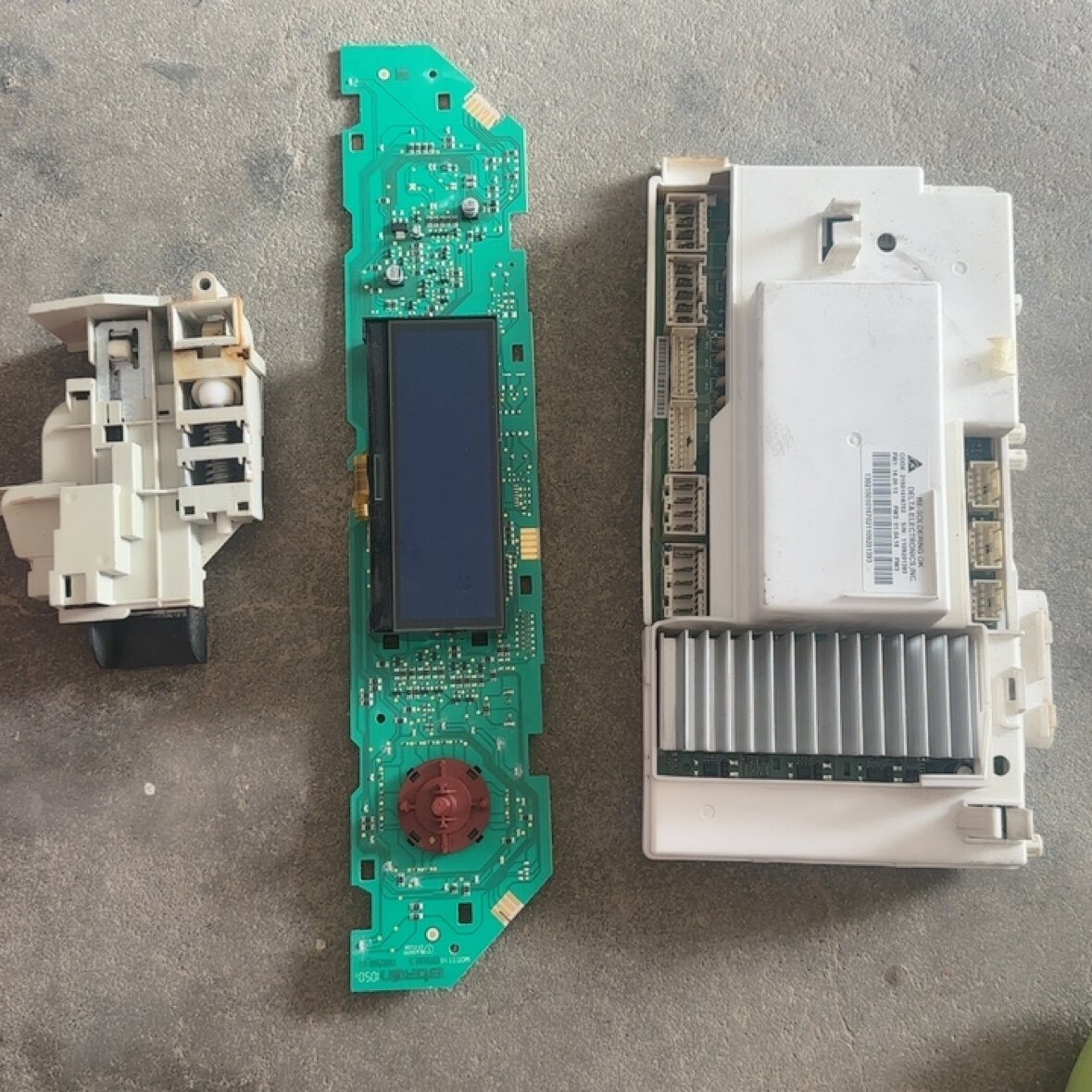 适用于阿里斯顿滚筒AQM9D29U(AUS）洗衣机配件电脑板显示板门锁