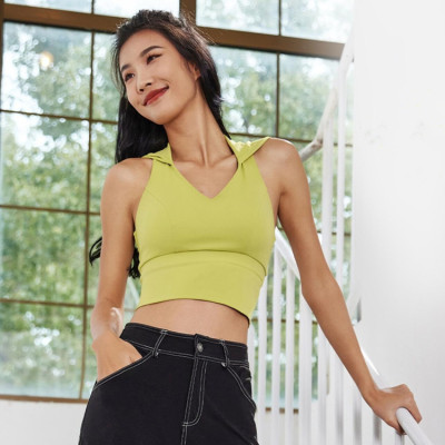 瑜伽服工字连帽无袖运动背心 女 外穿带胸垫健身短款内衣健身新款