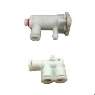 格米莱咖啡机配件三通弯头接头3605 /3601/3100/3005e