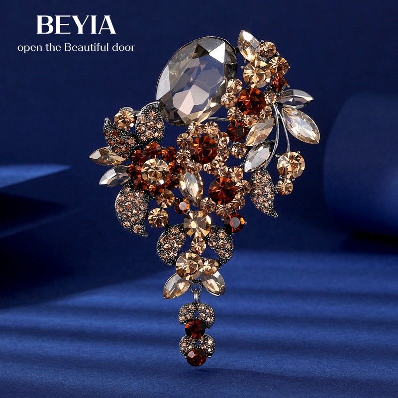 韩国优雅大气奢华水晶复古胸针女