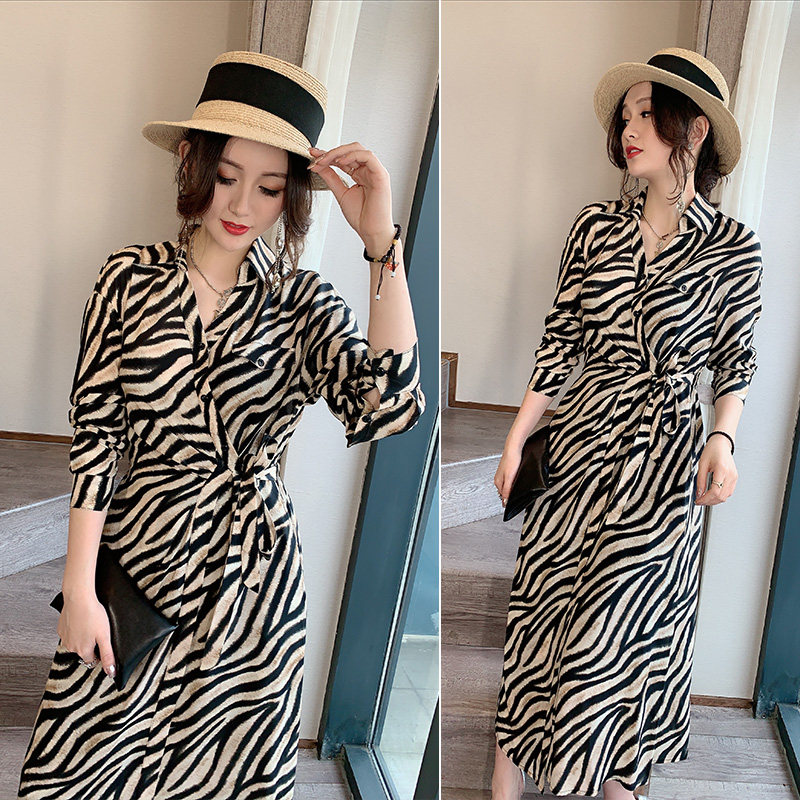 时尚修身V领中长款法式豹纹连衣裙女欧洲站2020秋季新款韩版欧货