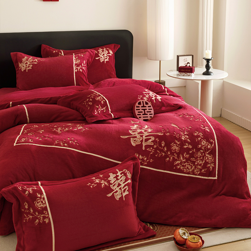 秋冬保暖牛奶绒婚庆四件套红色珊瑚绒法兰绒冬天结婚被套床单床笠