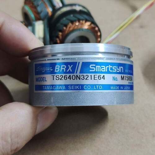 可议价多摩川编码器TS2640N321E64，成色很好，功能包