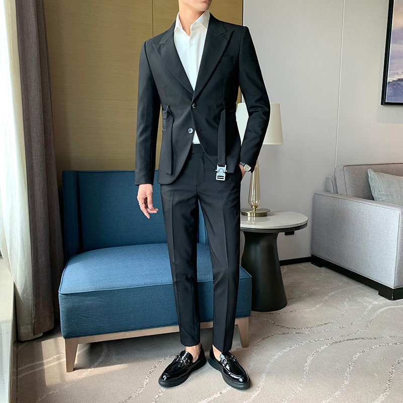 MENS SUIT SUIT TWO BUTTONS SLIM AND HANDSOME KOREAN VERSION OF THE NEW CASUAL HAIRSTYLIST SUIT PANTS TWO-PIECE SET OF TIDE