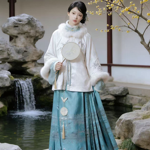明制汉服冬装女成人昭君袄马面裙套装绝美中国风过年古装日常可穿