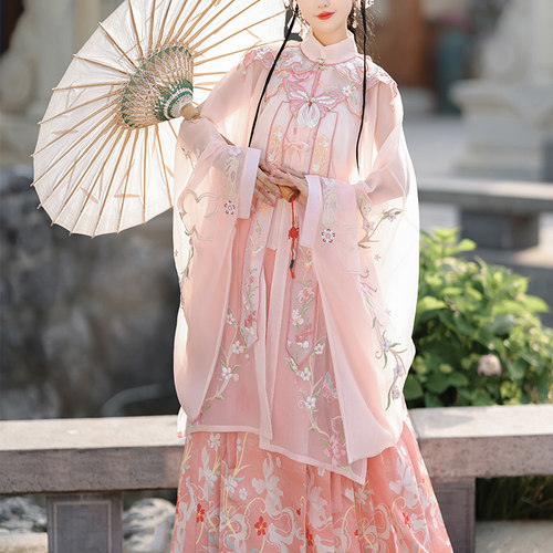 2026雪纺重工刺绣明制汉服春夏款