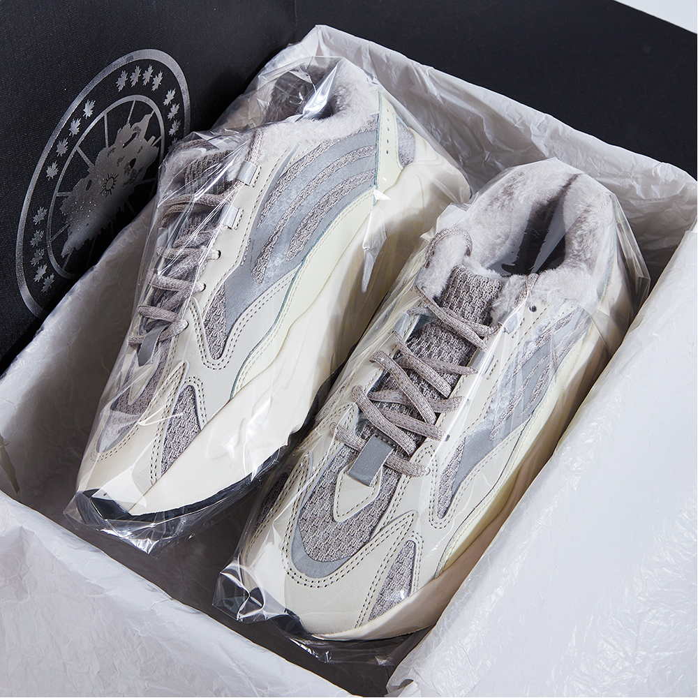 椰子鞋男700v2秋冬灰白老爹鞋男