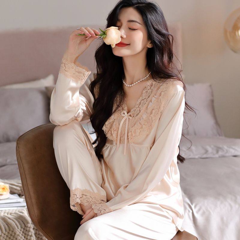 丝绸睡衣女春秋薄款长袖冰丝女士加大码甜美可爱亲肤款家居服套装