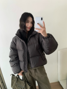 MOCHA短款 百搭90白鸭绒面包服 立领羽绒服女2025冬Der.moookka时尚