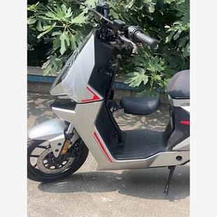 适用小牛电动车F400T宝宝椅MQIL/U2/B2G2F2/G6T折叠儿童座椅改装