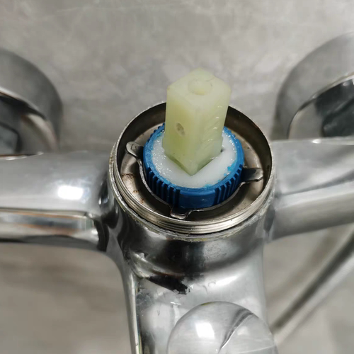 面盆混水阀3540耐高温热水器陶瓷冷热维修手柄厨房水龙头通用把手