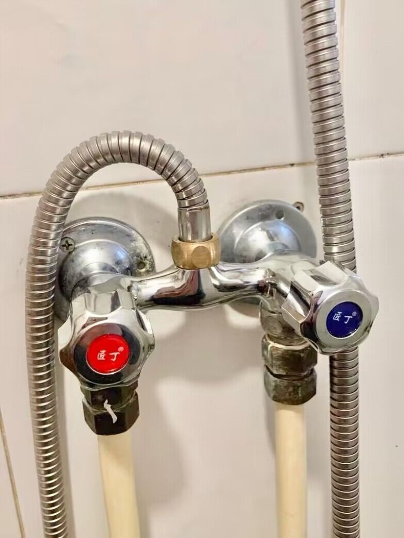 明装双控淋浴冷热水龙头明管双开关淋浴混水阀双把老式花洒热水器