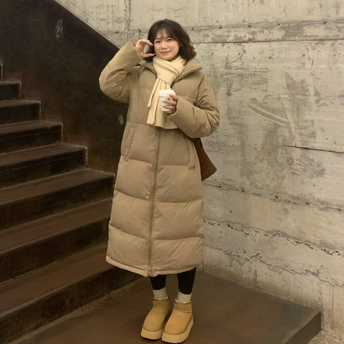 90白鸭绒长款过膝情侣立领羽绒服