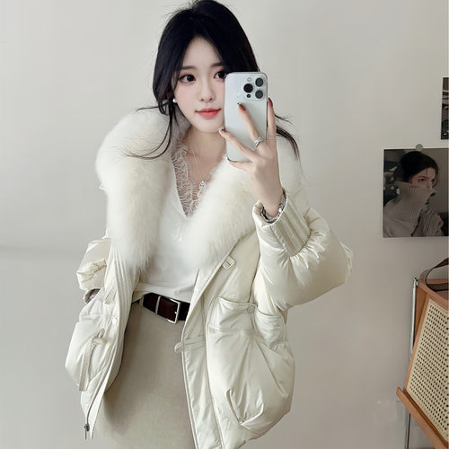 韩国高级感短款大毛领羽绒棉袄女