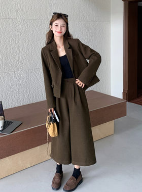 美拉德风西装套装女2026秋季咖色两件套潮流感OL御姐风高级温柔特