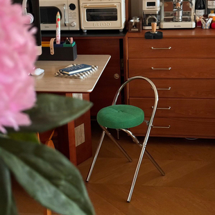 中古风餐椅新款不占地方的椅子轻奢高级感餐桌岛台家用折叠备用椅