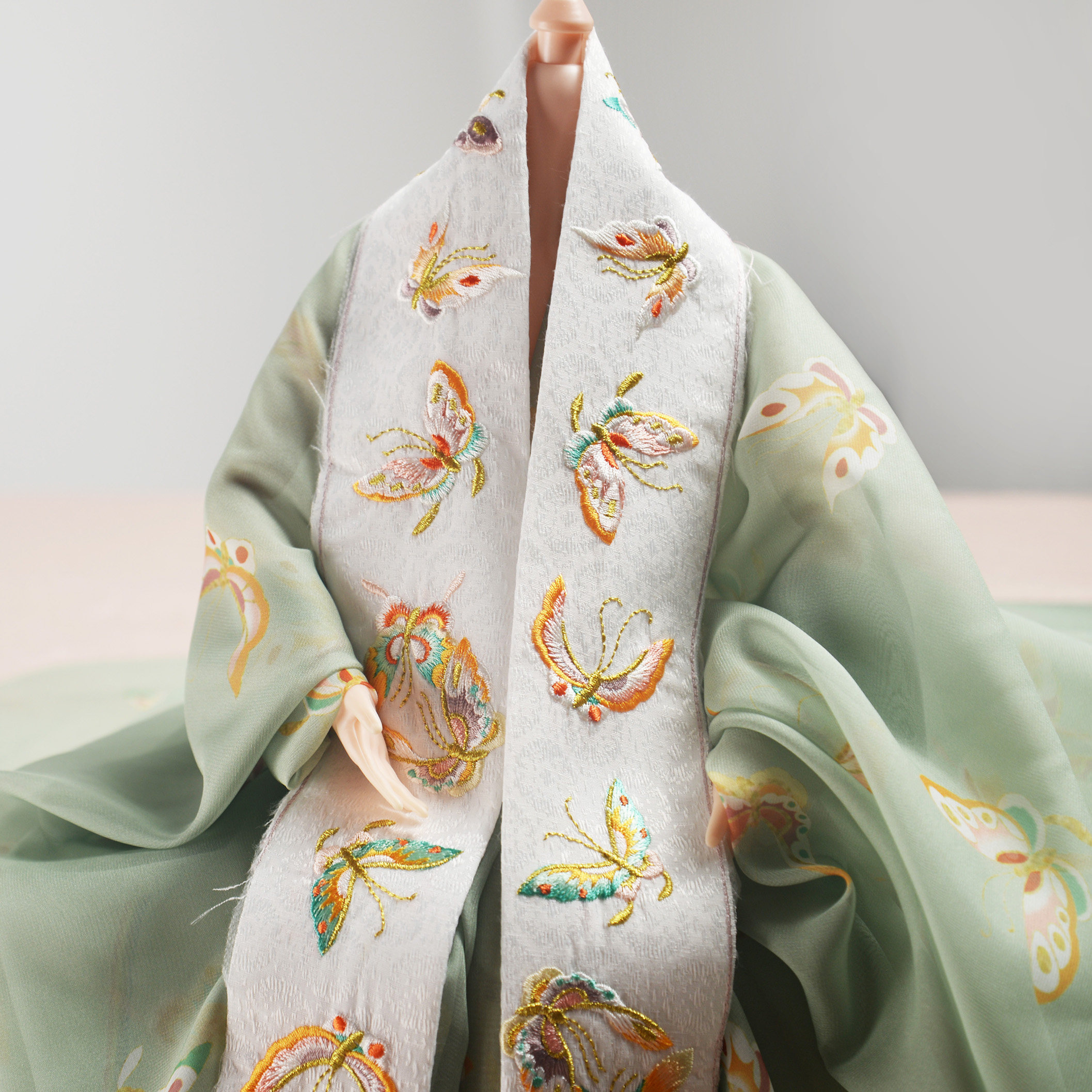 金蝶蝶影蝴蝶百蝶图立体刺绣花娃用古风汉服裙头绣花织带花边边条,纺织面料/辅料/配套,汉服面料,淘宝优惠券,粉丝福利购,淘宝优惠卷