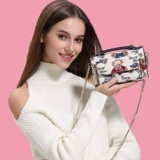 Модная универсальная сумка на одно плечо, брендовая милая сумка через плечо, свежая цепь, небольшая сумка, с медвежатами