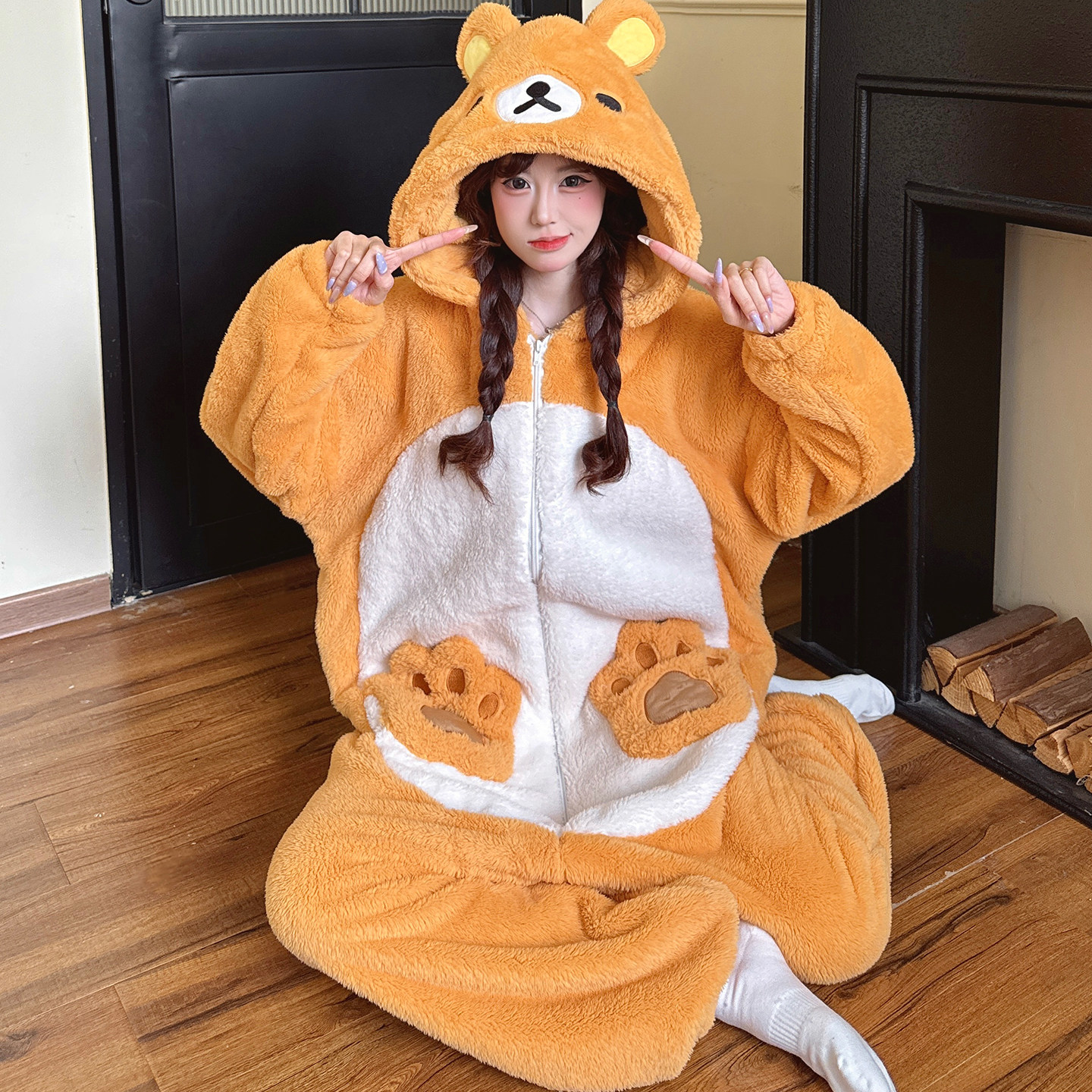 连体睡衣女新款冬季珊瑚绒家居服