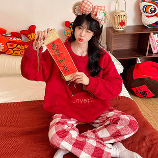 半边绒睡衣女可爱红色本命年冬季珊瑚绒家居服腊肠狗少女秋冬套装