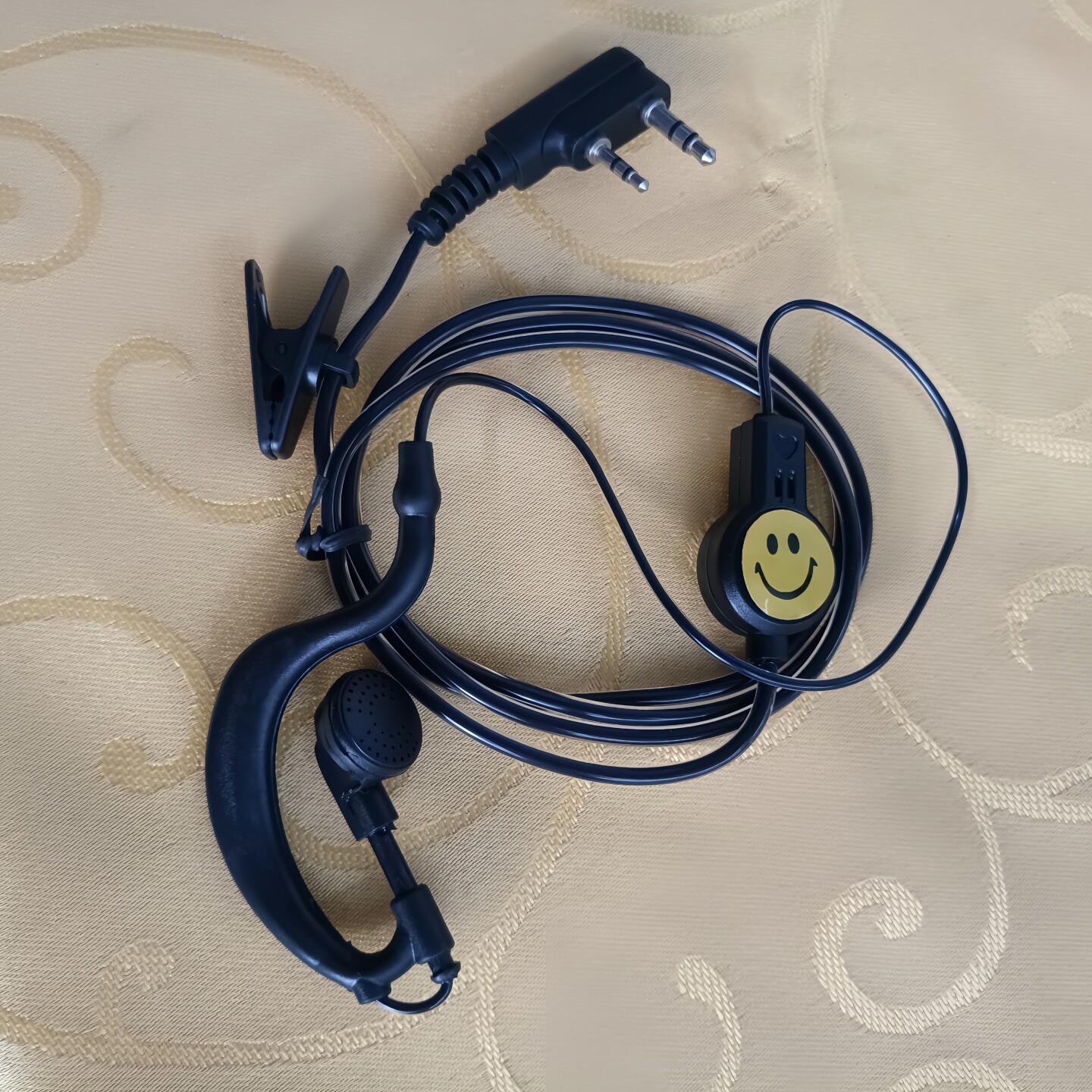 亚威斯对讲机耳机线 10迎宾笑脸PTT水晶耳机 K头柔韧亲肤耳挂式