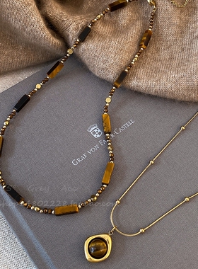 。粉色珍珠项链高端施家轻奢颈链冬天配毛衣的锁骨链新款2025爆款