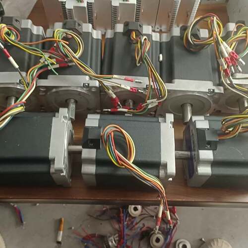可维修英士达86步进电机型号YSD2812-RA89个成色99议价