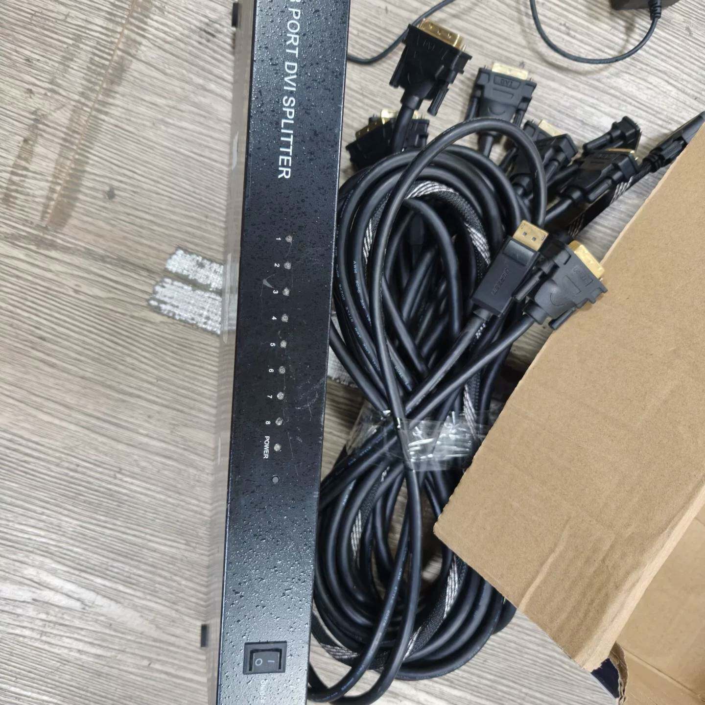 可维修迈拓维矩KVM切换器 8口dvi分配器 带4根dvi线议价图片