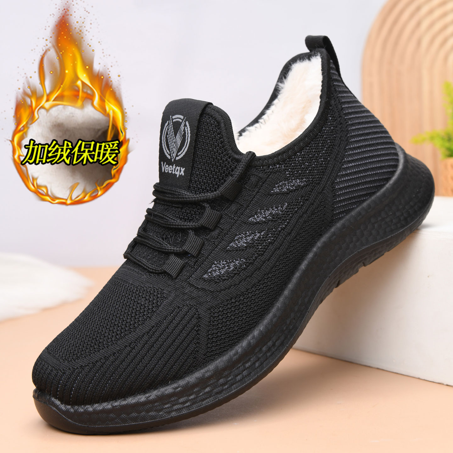 冬季加绒防滑软底爸爸运动鞋休闲保暖舒适加厚中老年鞋老北京布鞋