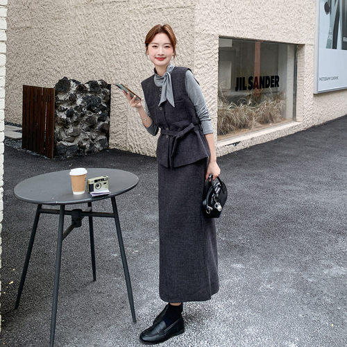 轻熟风马甲半身裙两件套女2026春季直筒法式复古套装潮流休闲今年