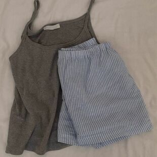 夏天ins风简约纯色吊带睡衣女 家居服套装 夏新款 休闲背心条纹短裤